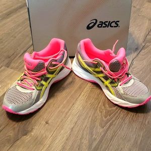 ASICS Women's size 7